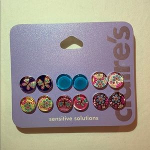 6 pairs of earrings